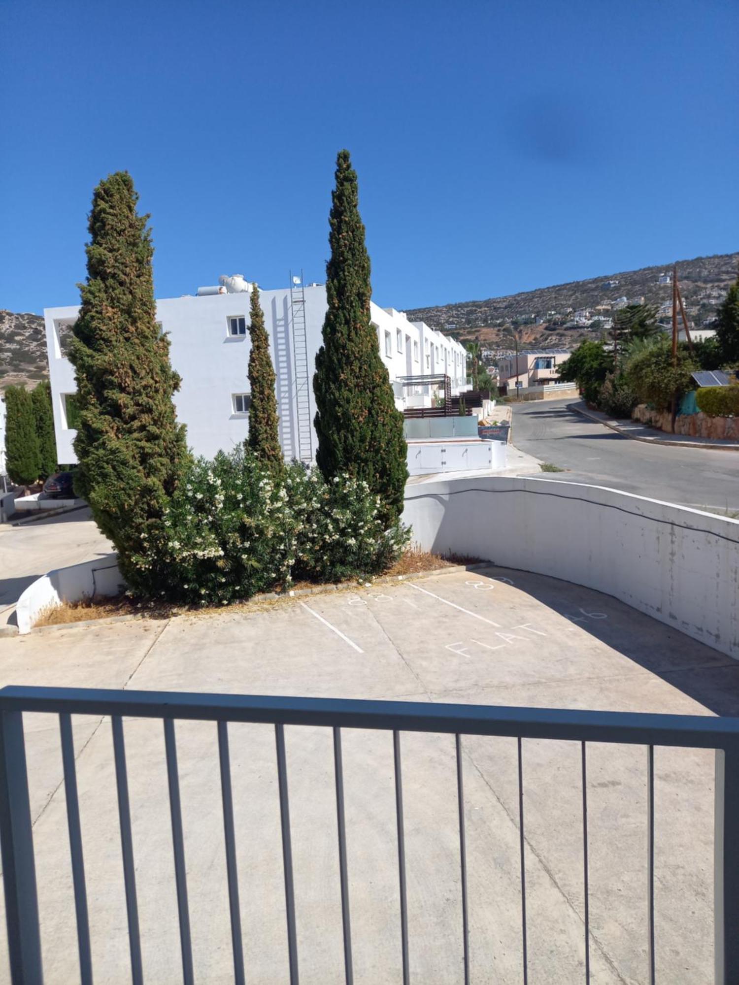 Akamandos 76 Apartman Péjia Kültér fotó